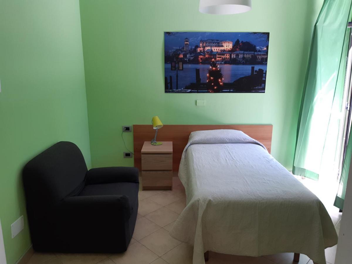 Hotel Battle Of Britain Амено Экстерьер фото